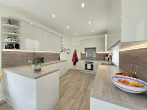 Photo 20- click for photo gallery